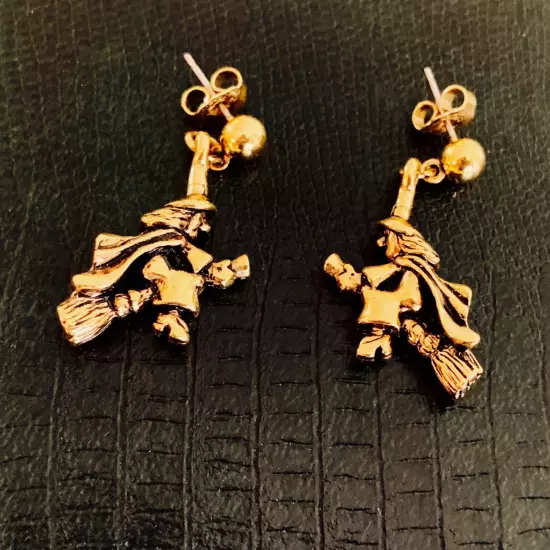 Flying Halloween Witch on Broomstick Dangle Earrings, Antique Gold Tone, Pierced