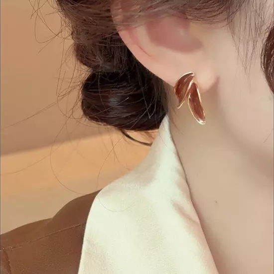 Vintage Enamel Brown Fallen Leaves Stud Earrings For Women Girls Fashion Korean