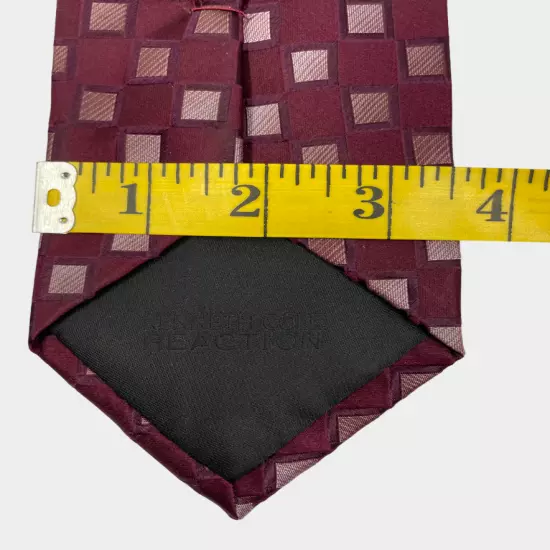 Kenneth Cole Reaction Burgundy Red Cube Checker Geometric Silk Tie 3.5" x 58"