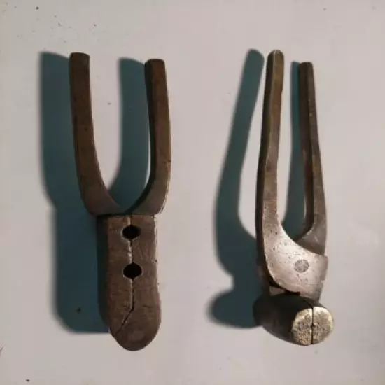 LOT OF 2 VINTAGE DOUBLE CAVITY BRASS BULLET MOLD RELOADING TOOLS 