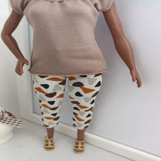 Suit for 1:6 scale doll, no hook and loop, stretch