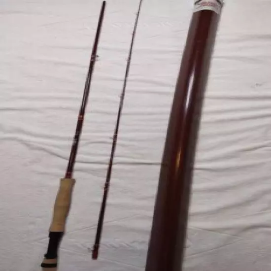 Fenwick #FFL90.5 / 7.6 Ft Feralite shaft fly rod, with Hard Case. 8 eyes + tip