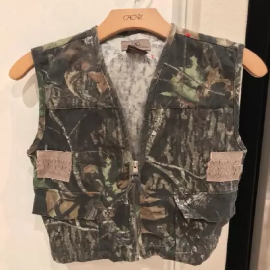 VINTAGE Game Winner Camo Hunting Vest Full Zip One Size