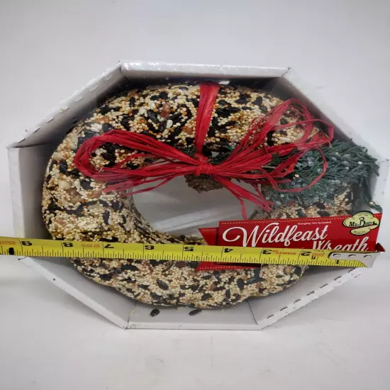 Mr. Bird Seed Wreath 2lbs