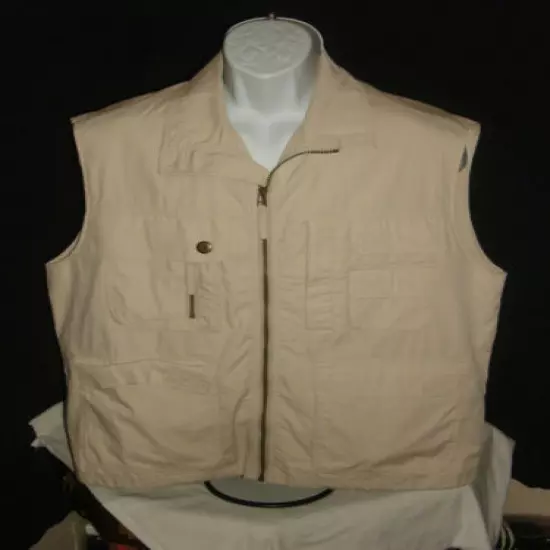 Le Frog Sport Vtg. Khaki 8 Pocket Cotton/Poly Mesh Lined Waist/Hip Draw Vest S