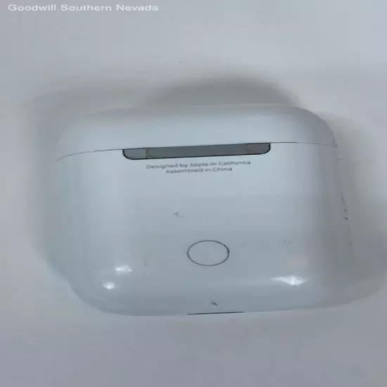 Apple AirPods A2031 Earbuds With Charging Case (Tested)