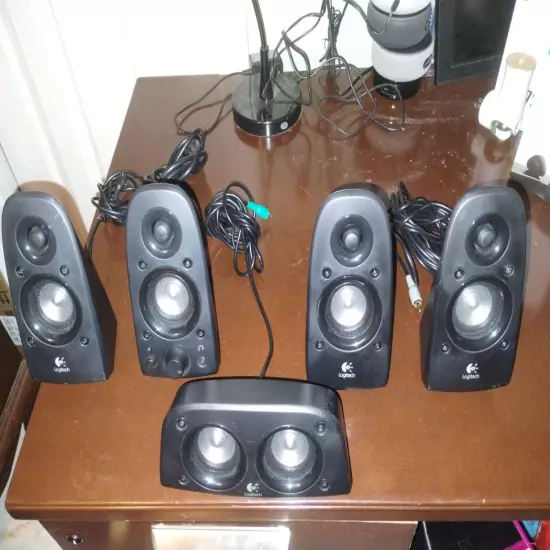 Logitech Z506 5.1 Surround System Tested NO SUBWOOFER Only small Speakers 