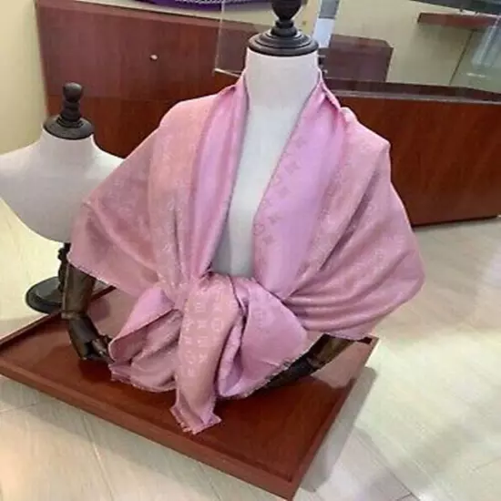 High quality classic design scarf fashion shawl