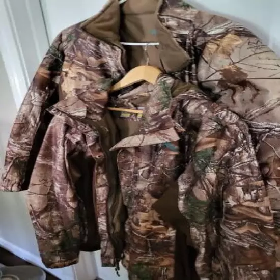 Hunting Jackets - two in one- Women's size XL Cabela's