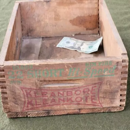 Old Wooden Remington dupont Ammo Box 22 short Kleanbore kleankote