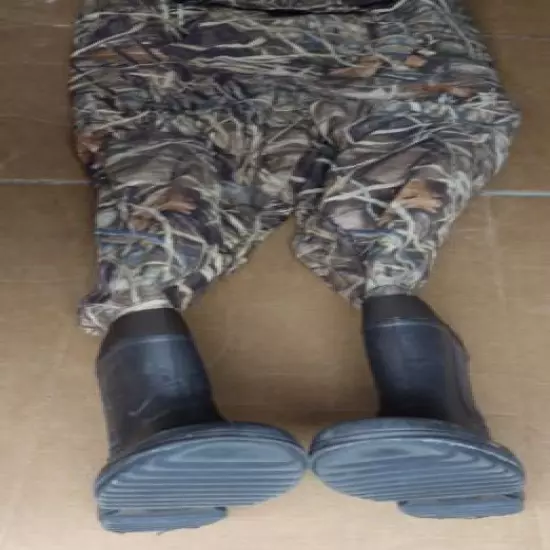 Hodgman belted insulated boot camouflage Chest Wader, Size 8