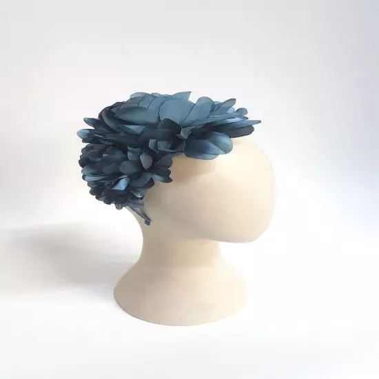 Chrysanthemum Flower Fascinator