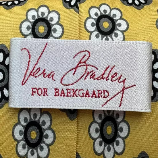 VERA BRADLEY BAEKGAARD Men's Neck Tie Yellow Blue White New Silk Boxed 4” X 58”