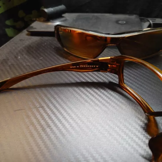 Oakley Offshoot Sunglasses - 24k Gold Iridium Lens - Grey Ink/Dark Amber Frames