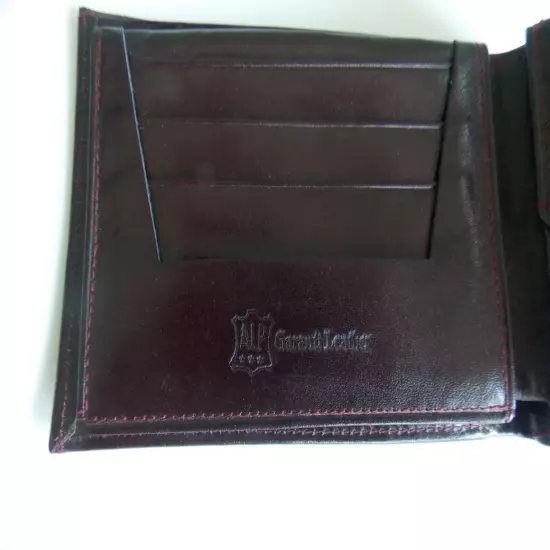 Men's Leather Bi-Fold Wallet - Black NEW