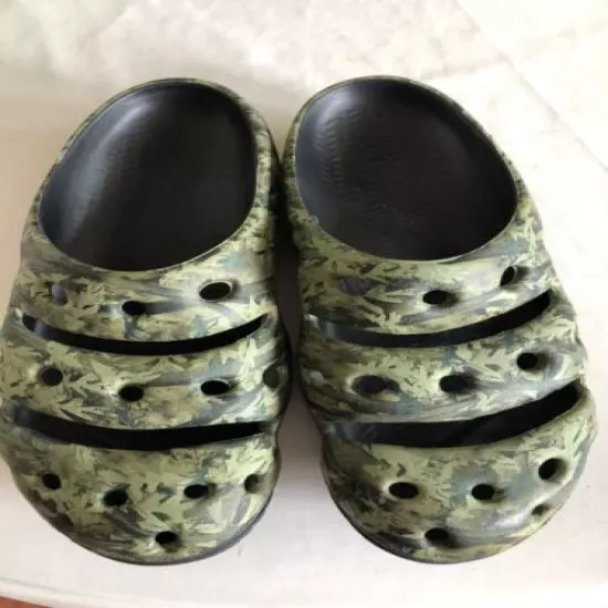 KEEN Camouflage Neoprene Slip On Waterproof Fishing UK SIZE 9