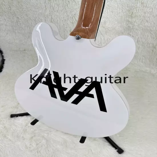 ES-335 Semi Hollow White Electric Guitar Maple Neck Black Fretboard Maple Body