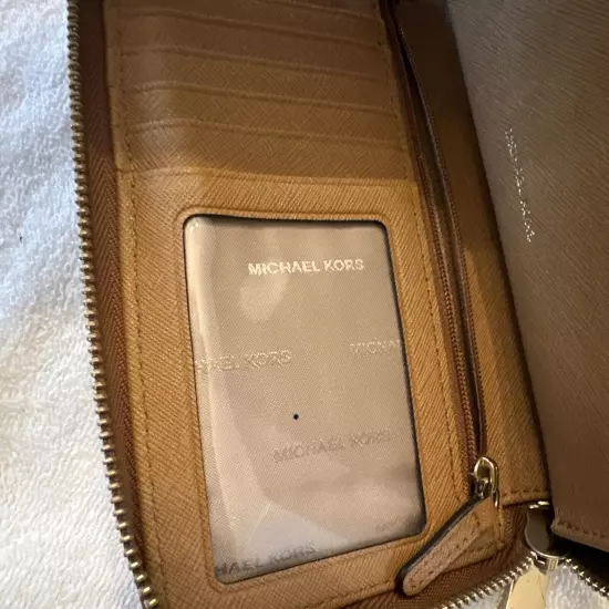 Michael Kors Jet Set Bi-Fold Brown Leather Wallet