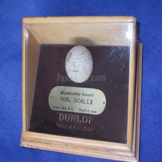 1946 Loyal Oak Gold Club Hole In One Golf Award