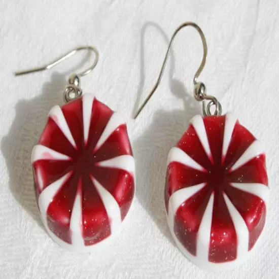 vtg Earrings Christmas Peppermint Candy pierced white red hook Drop Dangle