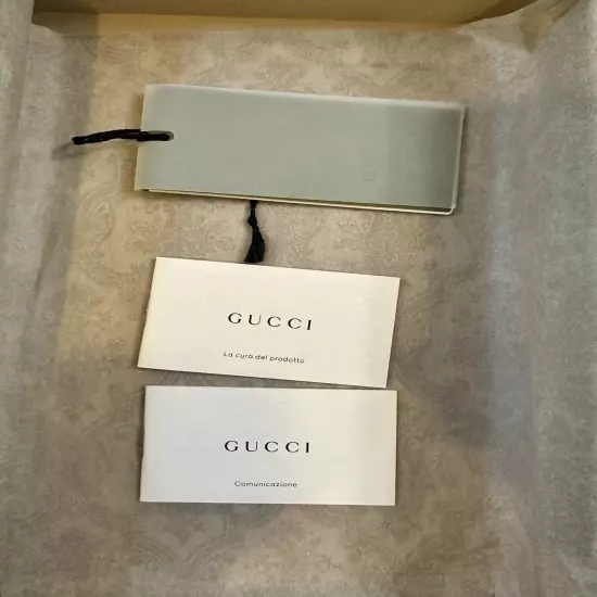 Authentic Gucci Sleep Mask Neck Pillow Travel Set Silk New