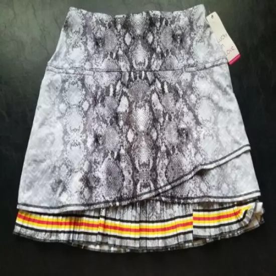 NWT WOMEN'S LUCKY IN LOVE SKORT, SIZE: MEDIUM, COLOR: GRAY/ORANGE (J370)