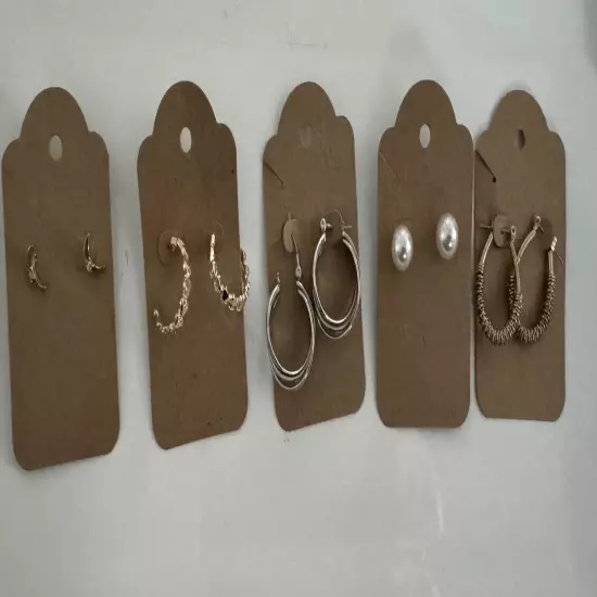 Lot Of 5 Pairs Of earrings