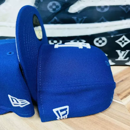 New Era 7 1/4 Upside Down Logo Exclusive LA Dodgers Los Angeles Blue Hat Rare