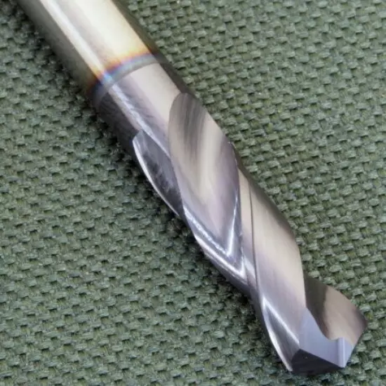 Solid Carbide twist drill, M7.0 for hard metal.