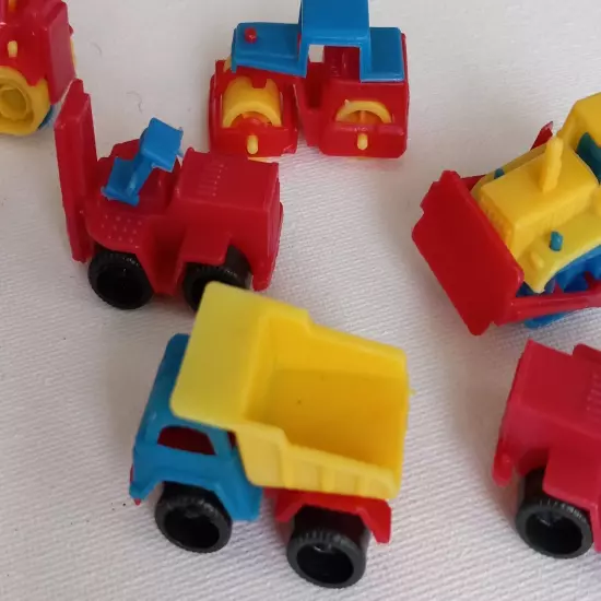 Cake Toppers. Plastic Construction Work Trucks. 8 Piece