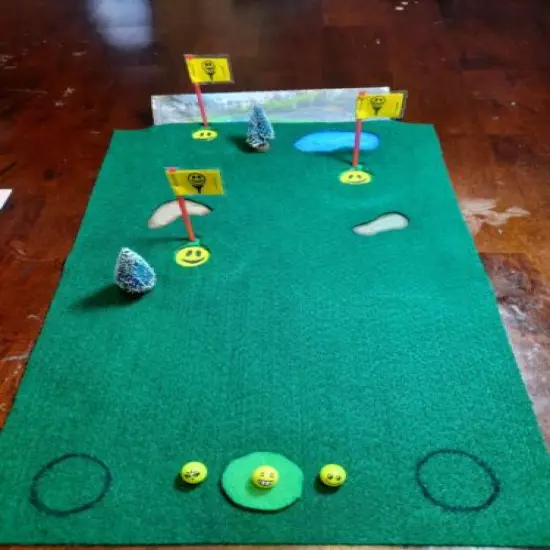 Miniature Indoor Golf Putting Family Game