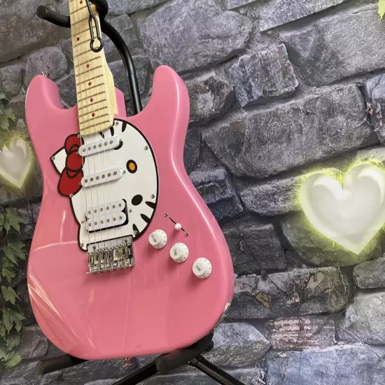 Hello Kitty Stratocaster Electric Guitar SSH Pickup Basswood body Fast delivery