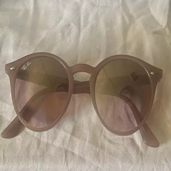 Ray-Ban RB2180 Sunglasses • 51 21 150 Polished Light Pink Mirror Used Read