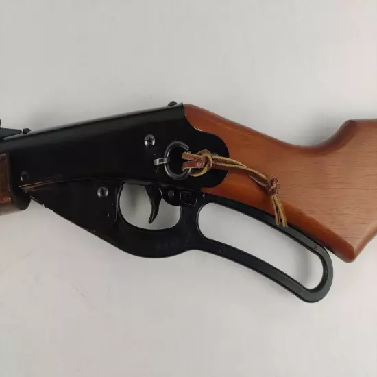 Daisy Model 1938 Red Ryder BB Gun .177 BB Black, Wood Stock Lever Action