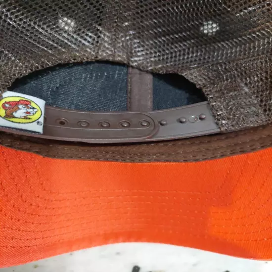 Buc-ees Mesh Snapbback Adjustable Truckers Hat Cap Brown Tan