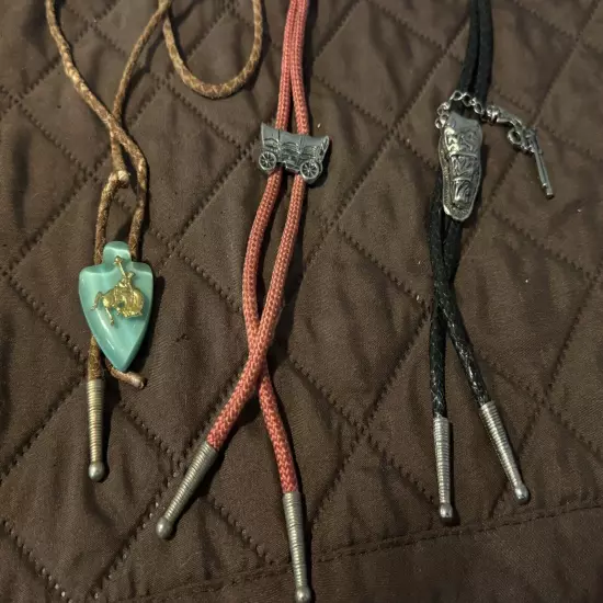 Vintage 3 Southwestern Western Bolo Tie Collection