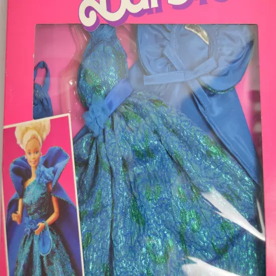 2 Barbie Outfits Oscar de la Renta 9259 Series V & Day-to-Night Fashion 9087