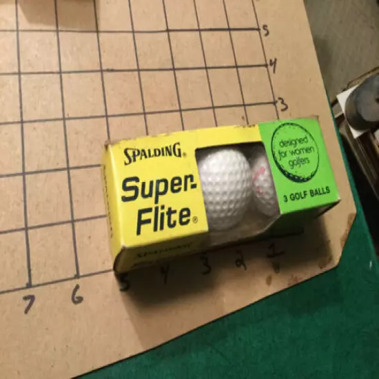 original UNUSED -- spalding SUPER FLITE -- green & yellow pack 3 GOLF BALLS old