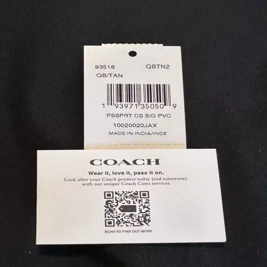 Coach Passport Case In Signature Canvas 93518 NWT