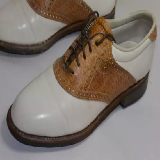 WOMEN'S FOOTJOY CLASSICS GOLF SHOES! WHITE W/BROWN TRIM! SOFT SPIKES! USA! 5 B