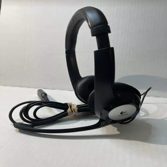 Logitech USB Black Headset Double Earphone With Built-In Microphone Tested E-02