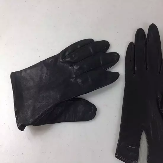 VINTAGE Black Leather Driving Gloves Womens XS