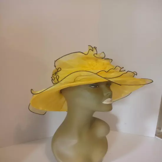 Tuscany Women's yellow Hat With Wide Brim - One Size