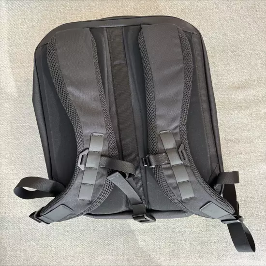 New Black Ember Citadel 18L Backpack