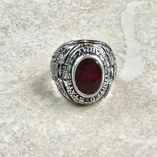 Vintage United States Army D.B. Sterling Silver 925 Red Stone Ring Size 8.75