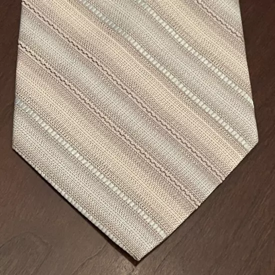 Stafford Hand Made 100% Silk Men’s Neck Tie Made In China