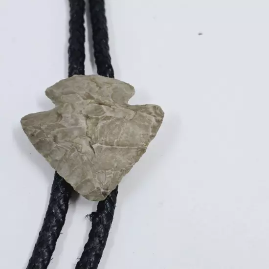 Stone Arrowhead Bolo Tie