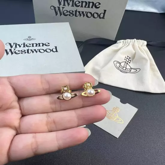 1Pair Vivienne Westwood Mini Pearl Saturn Orb Earrings Ear Stud w/ Packaging Box