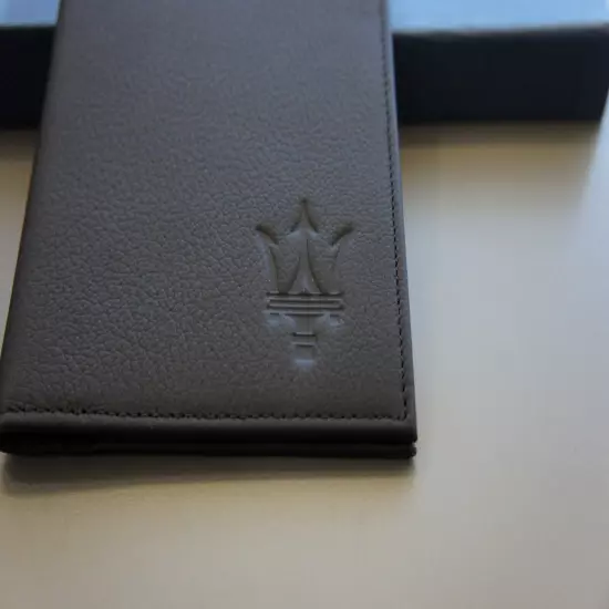 NIB Genuine Maserati Premium Leather Passport ID Ticket Card Holder Travel Case