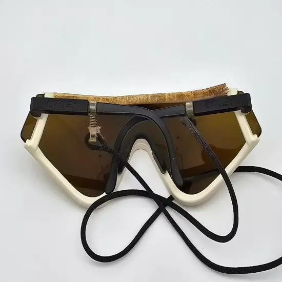 Oakley 03-007 Factory Pilot Eyeshade Gen 1 White Frame Bronze Lens Sunglasses